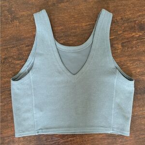 lululemon Ribbed Softstream Size 8 cropped tank